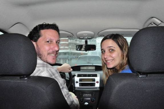 O Marcelo e a Carola, os Periodistas Viajeros, nos trazem de volta de Pilar para Buenos Aires, num dia com muita chuva (Argentina)